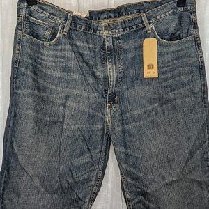Levi's Men's 550 Relaxed Fit, 32 Length, NWT